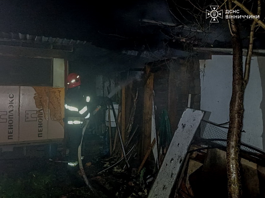 У пожежі на Вінниччині отруївся чоловік, ще один отримав опіки - фото 9
