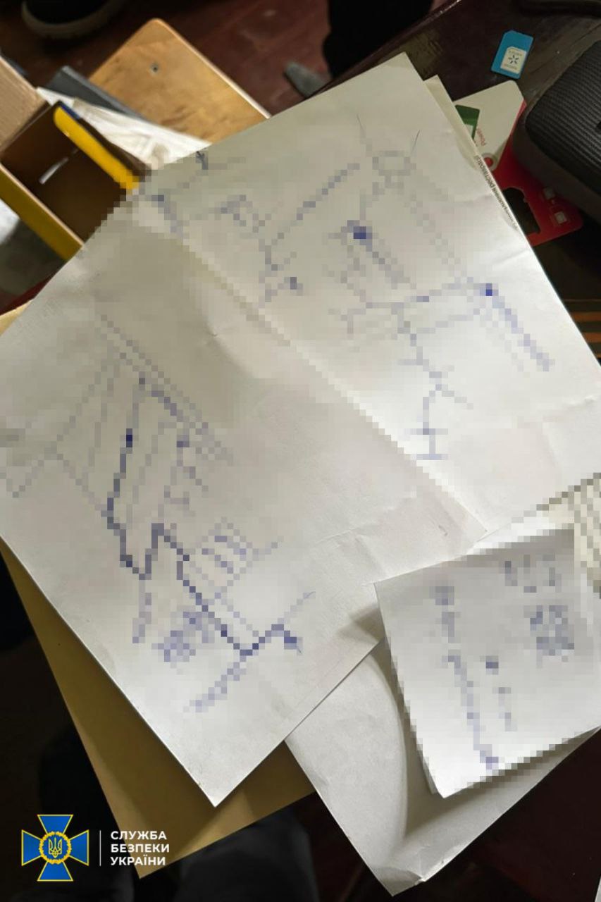 СБУ затримала агента рф, який коригував удари по Чернівцях