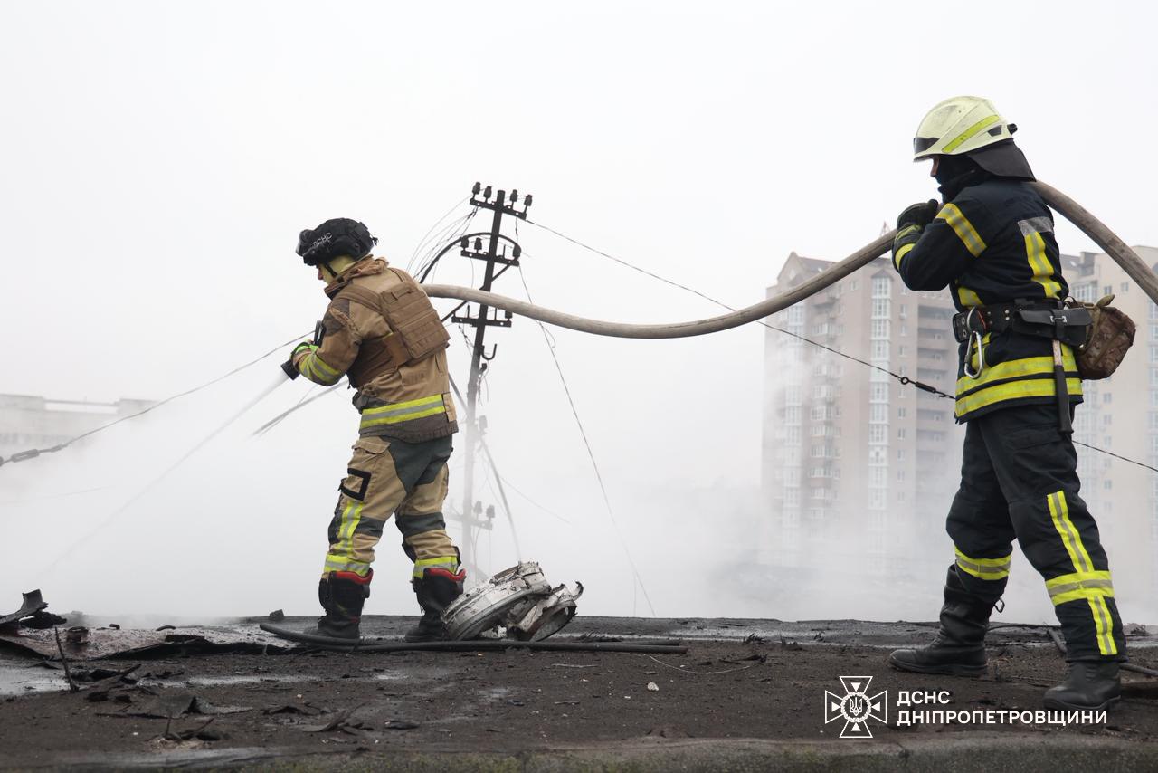 У Дніпрі оголосили жалобу, кількість постраждалих зросла до 40 людей - фото 3
