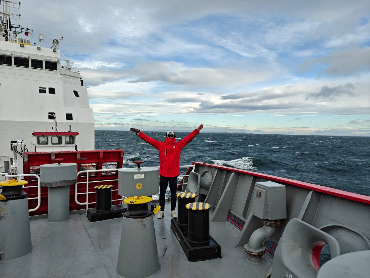 Київський еколог відзначив своє 30-річчя на станції «Академік Вернадський» - фото 6