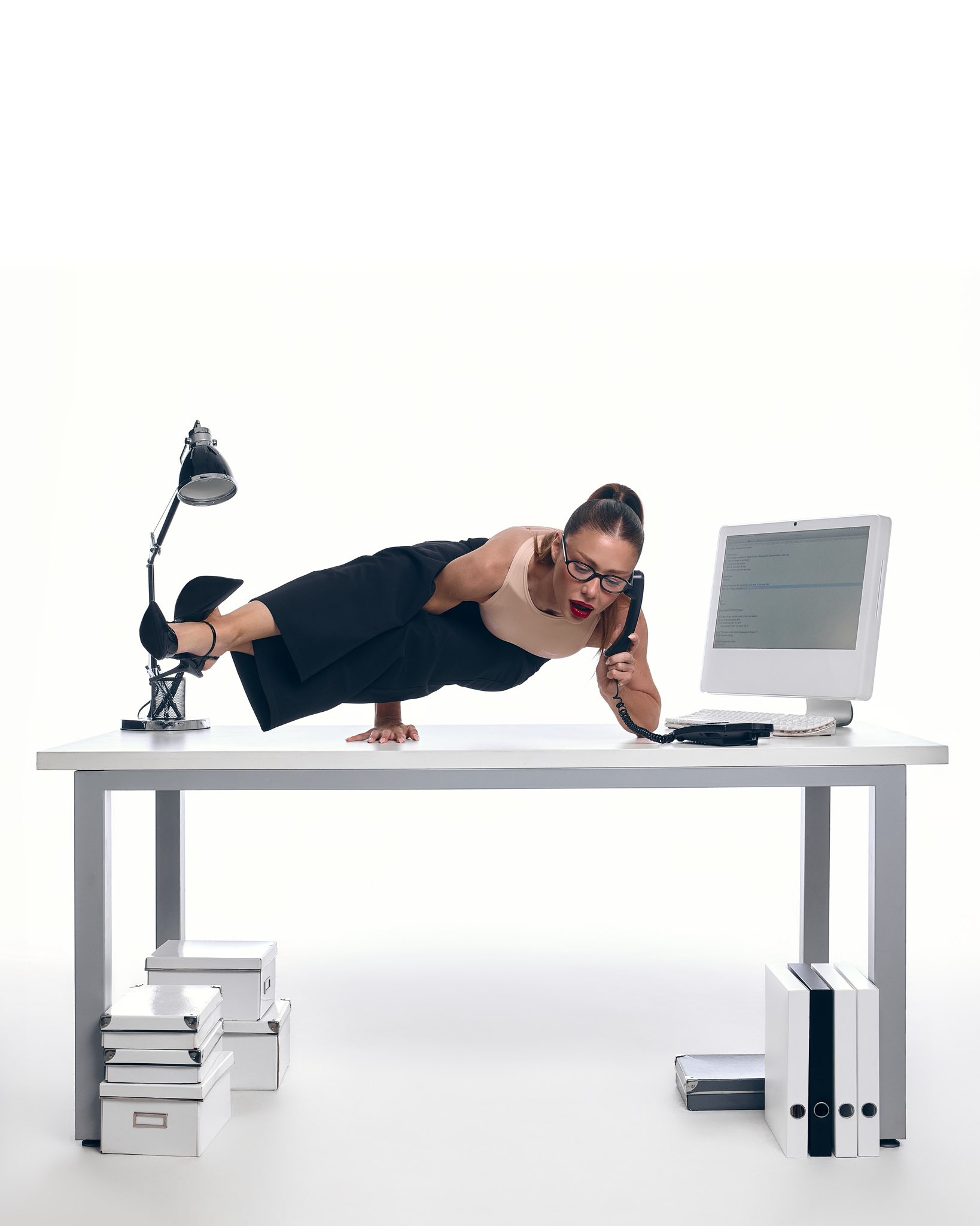 Тіна Кароль та VISHNI випустили лімітований дроп спортивного одягу - фото 2