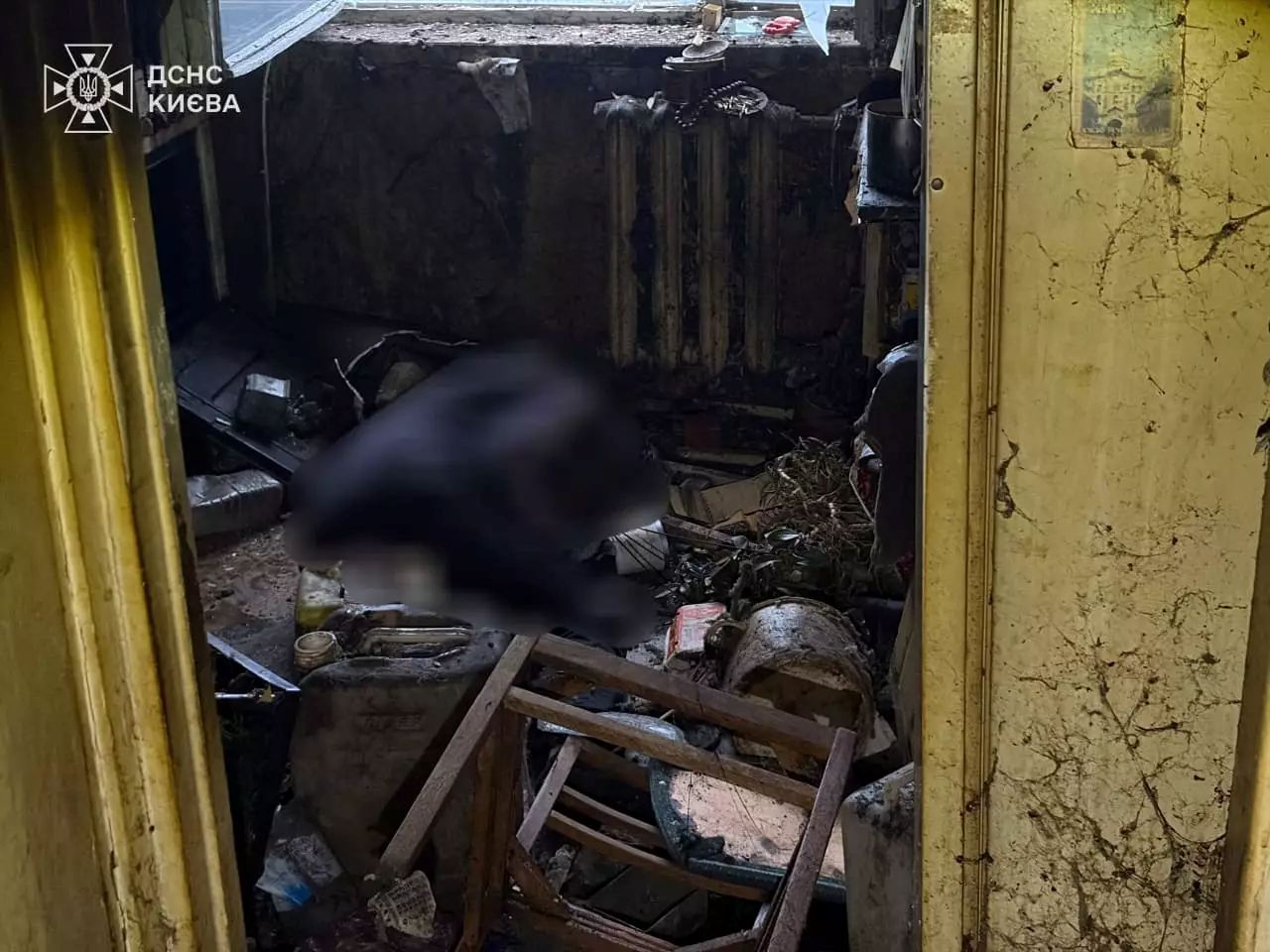 На Оболоні під час пожежі в багатоповерхівці загинув чоловік