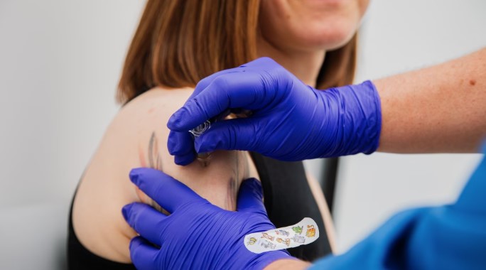 Щеплення проти ВПЛ для дівчаток: медик з Вінниці відповіла на популярні запитання