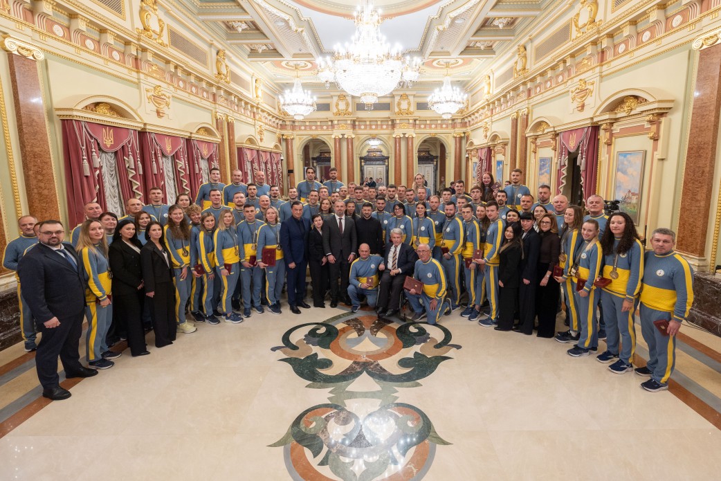 Президент відзначив державними нагородами українських дефлімпійців, які здобули 100 медалей на літніх іграх у Токіо