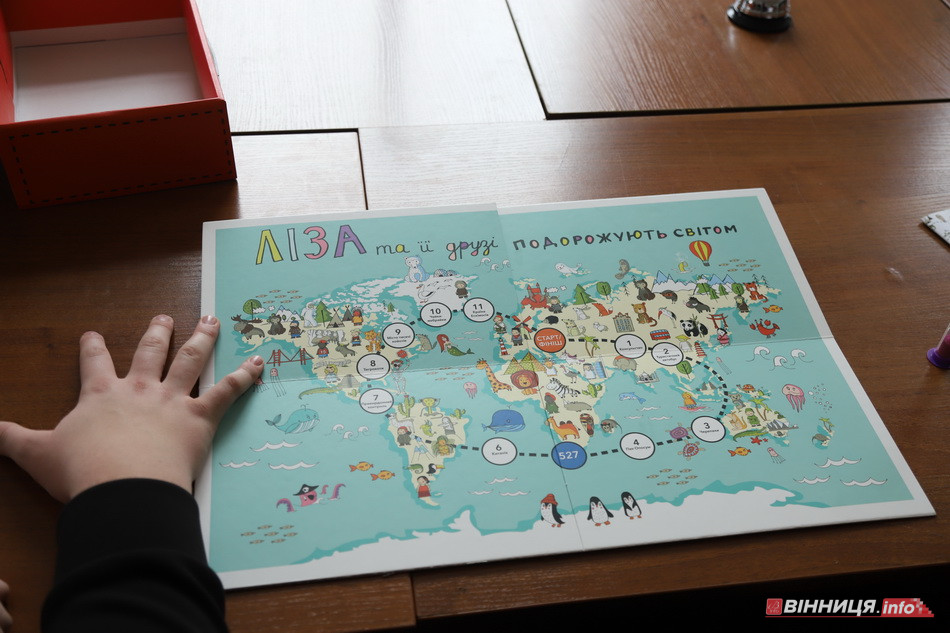 Вінницькі студенти зіграли у гру «Ліза та її друзі подорожують світом» - фото 23