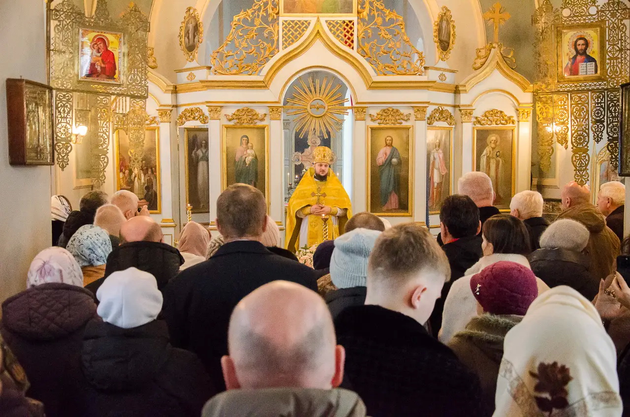 У храмі Вінниці на території Садиби Пирогова відбулась Божественна літургія - фото 6