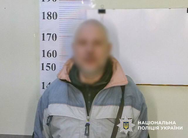 Киянин пограбував магазин мобільного зв’язку - фото 2