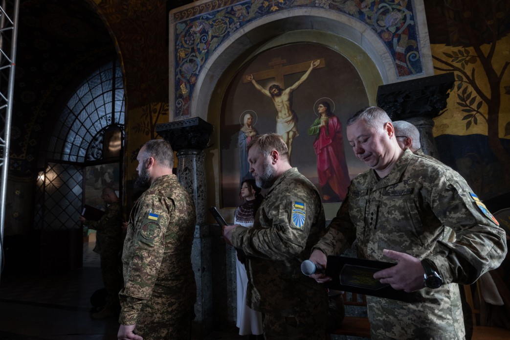Молитовний військовий сніданок відбувся у Києві. Фото - фото 2