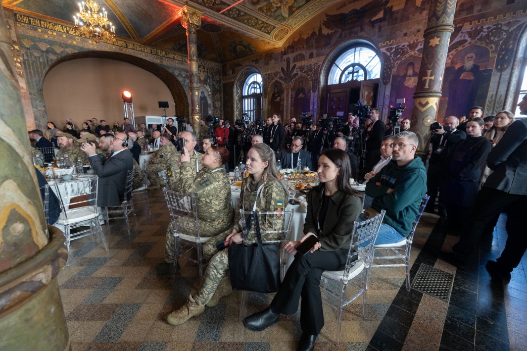 Молитовний військовий сніданок відбувся у Києві. Фото - фото 16
