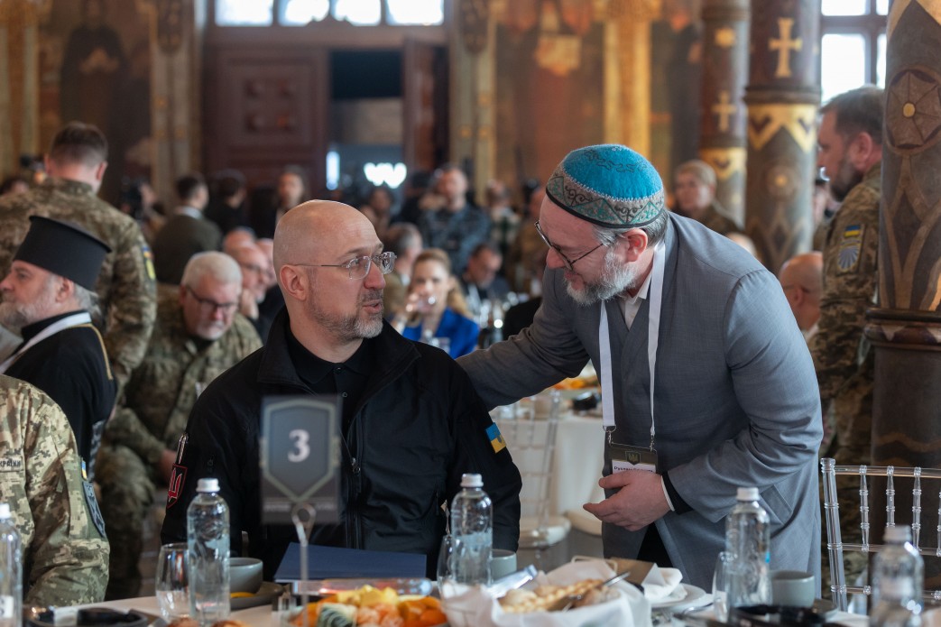 Молитовний військовий сніданок відбувся у Києві. Фото - фото 11