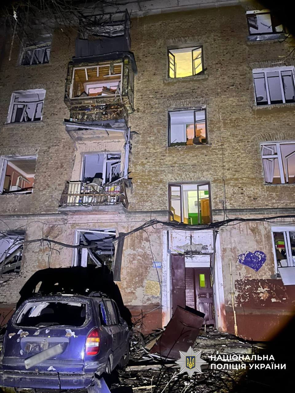 Росіяни атакували центр Чернігова, є постраждалі