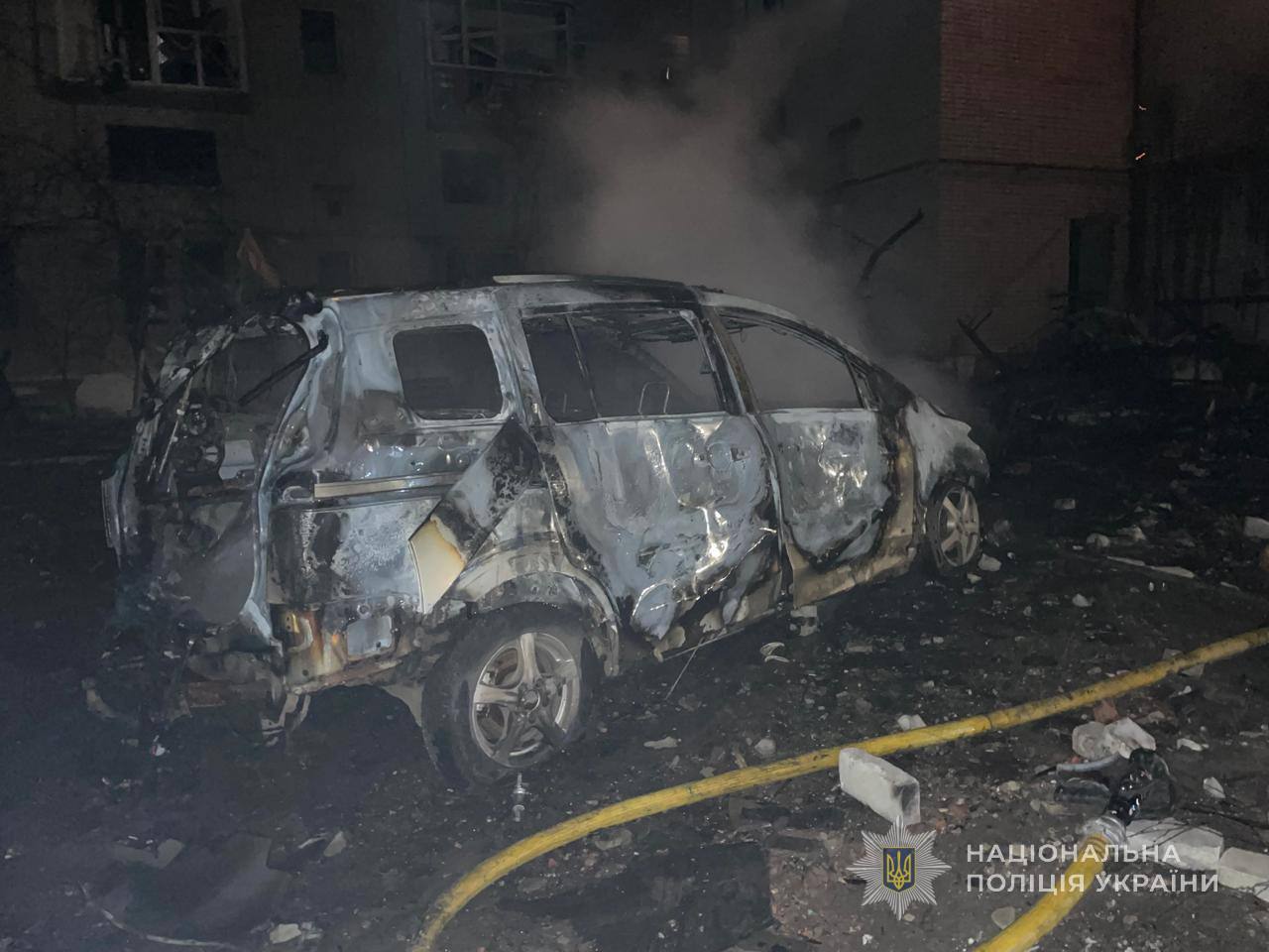 Дрони влучили у багатоповерховий будинок в Охтирці - фото 2