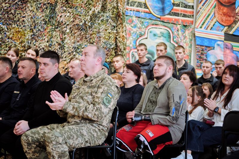 Захисників і захисниць відзначили державними нагородами на Черкащині - фото 7