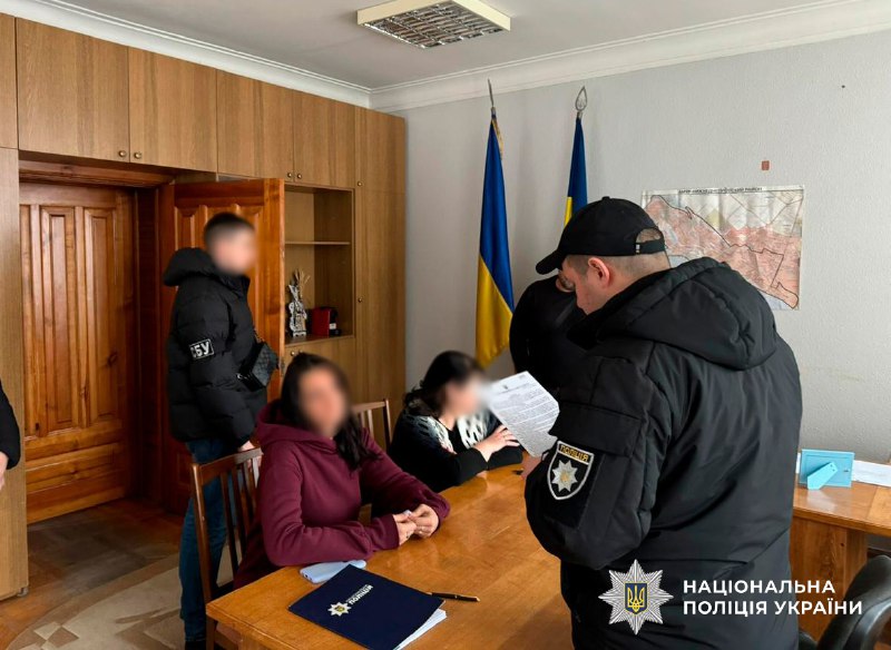 Замість відрядження відпочивав на острові Родос – депутат з Дніпра підробив документи - фото 2