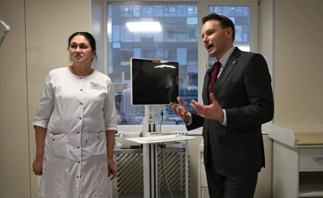 В «Охматдиті» відкрили оновлене відділення інтенсивної терапії новонароджених