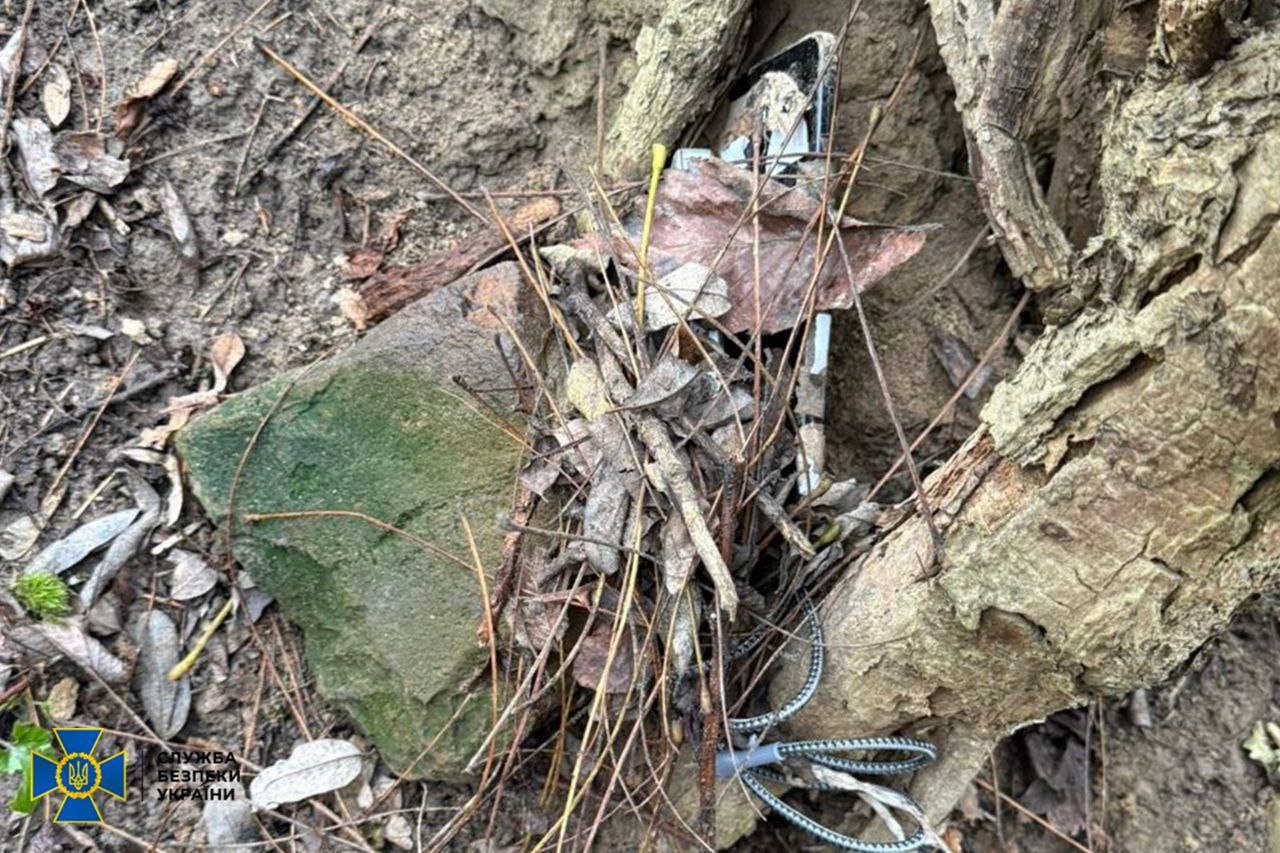 Школярка із Бердичева готувала теракт у Житомирі