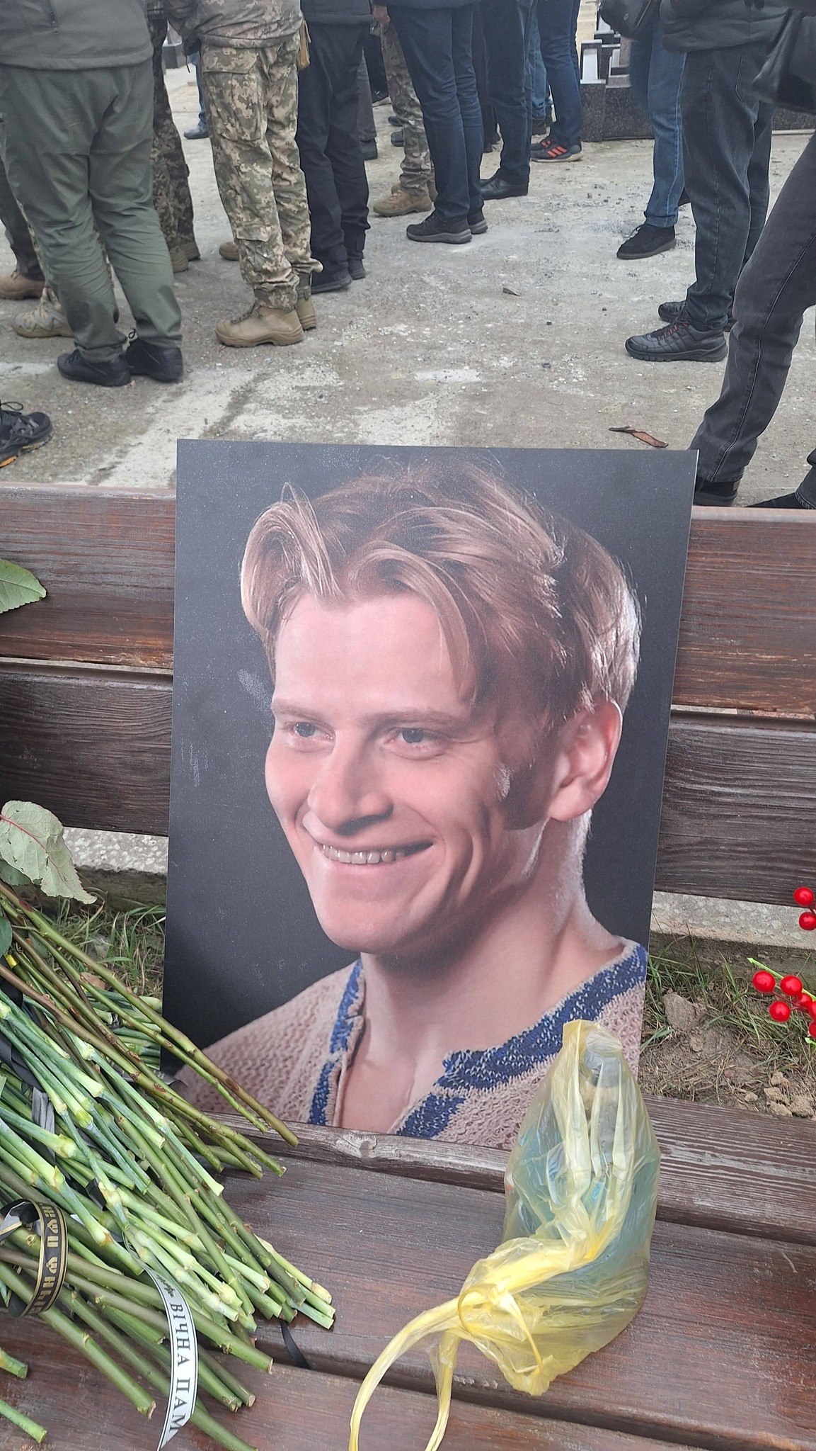 На фронті загинув зірка «Скаженого весілля» та «Київ вдень та вночі» - Іван Кононенко - фото 3