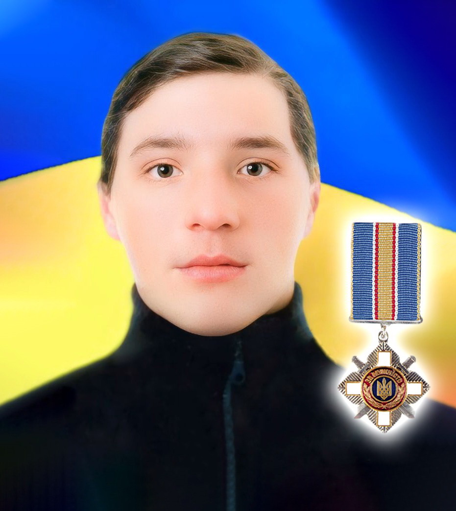Трьох воїнів з Вінниччини посмертно нагородили орденами - фото 2
