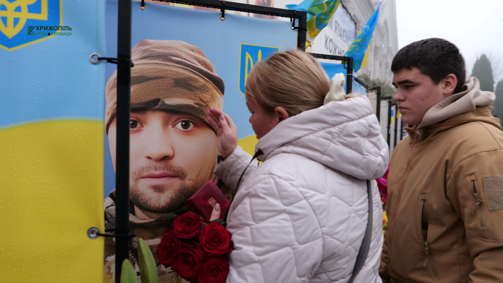 Трьох воїнів з Вінниччини посмертно нагородили орденами - фото 21