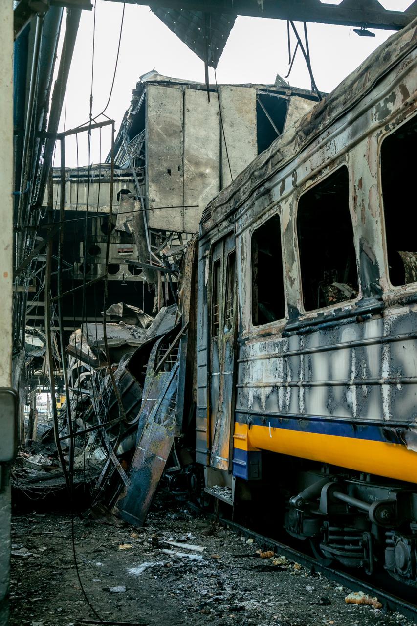 27 вагонів приміських потягів знищила Росія ударом по Фастову. Фото - фото 6