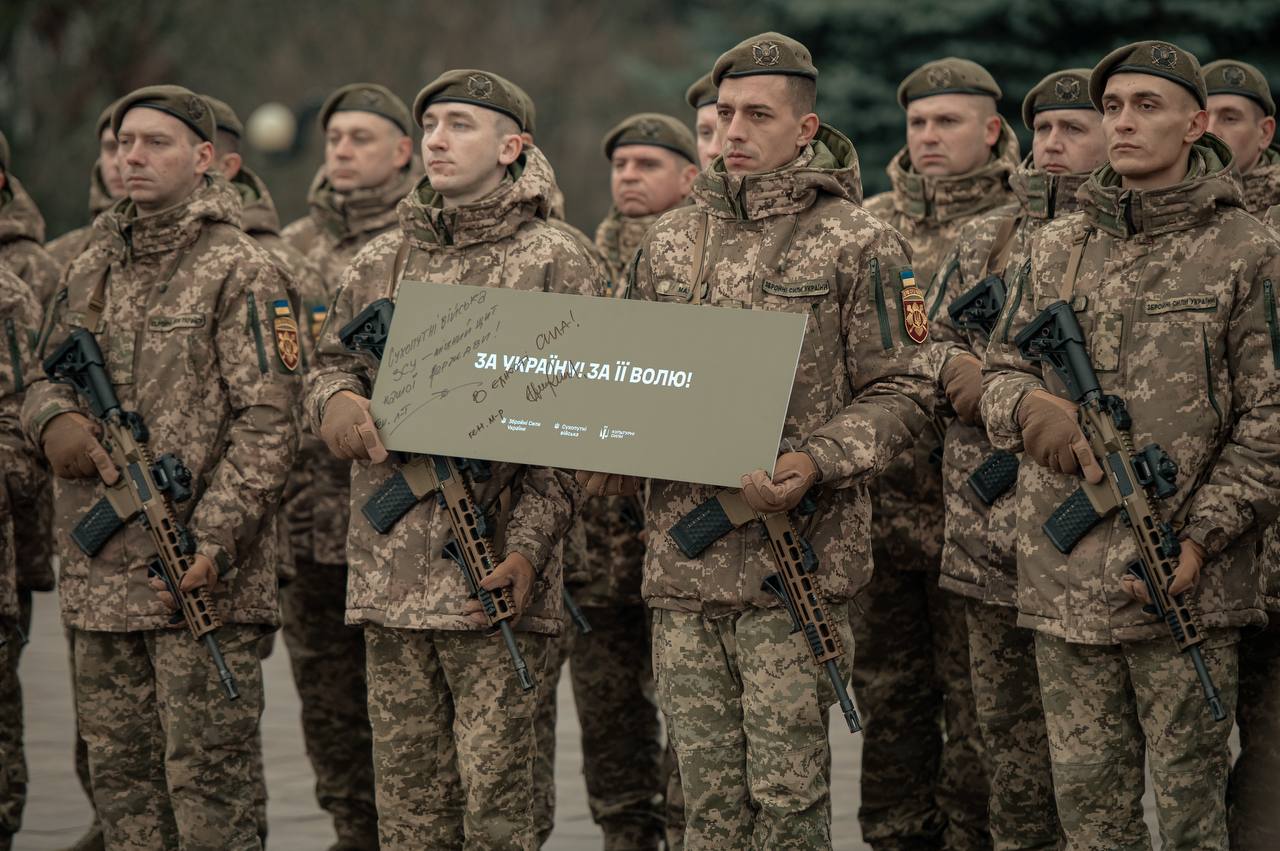 У Києві відкрили пам’ятний знак на честь Сухопутних військ ЗСУ