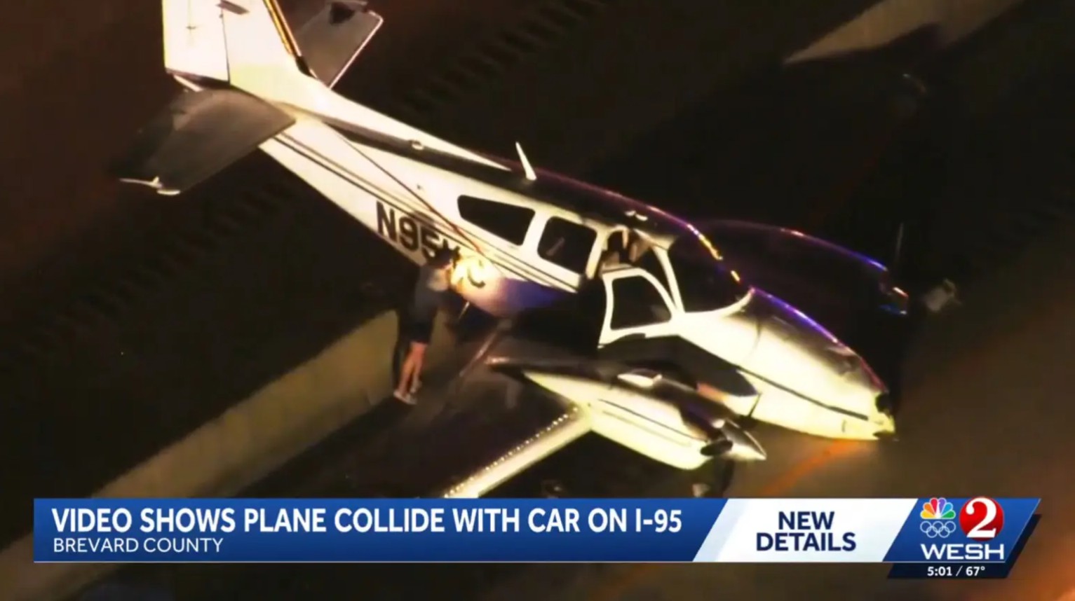 У Флориді літак приземлився просто на авто під час аварійної посадки - фото 2
