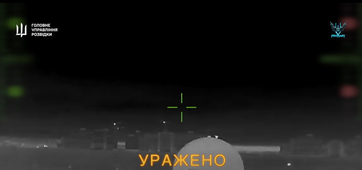 Сили оборони спалили російський літак Ан-26 та дві РЛС - фото 2