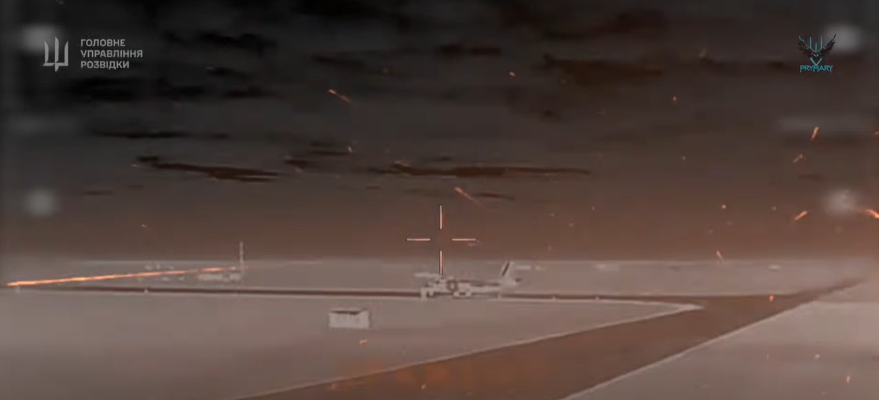 Сили оборони спалили російський літак Ан-26 та дві РЛС