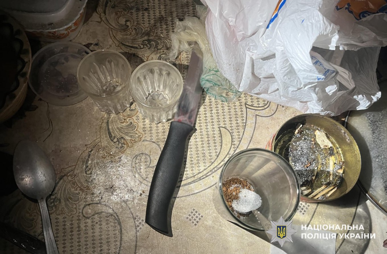 Житель Черкащини відрізав голову товаришу, бо думав, що він росіянин