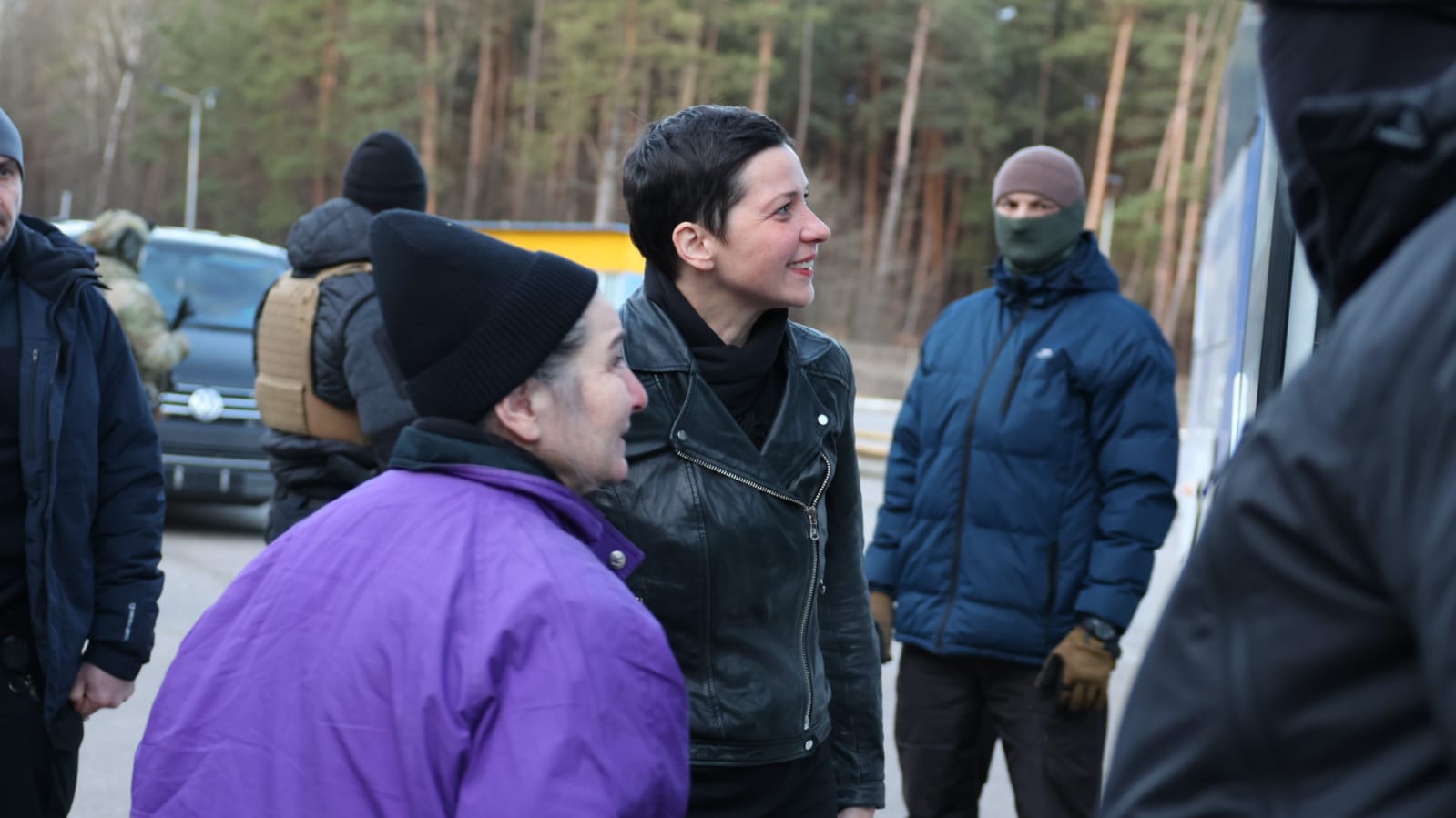 Білорусь передала Україні 114 цивільних громадян, серед них – українці - фото 2