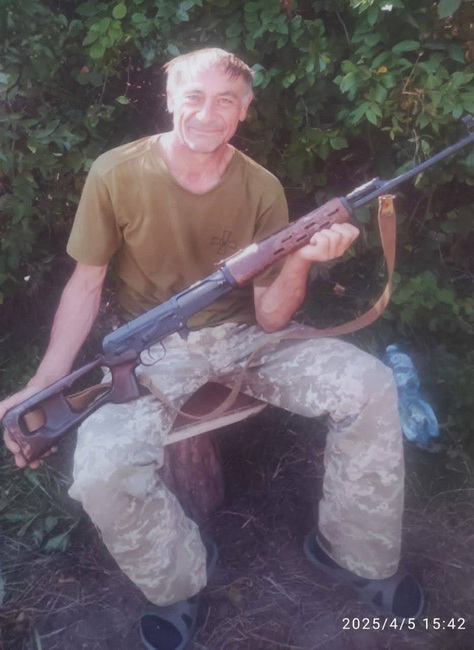 На Вінниччині передали державні нагороди родинам 8 полеглих воїнів - фото 8