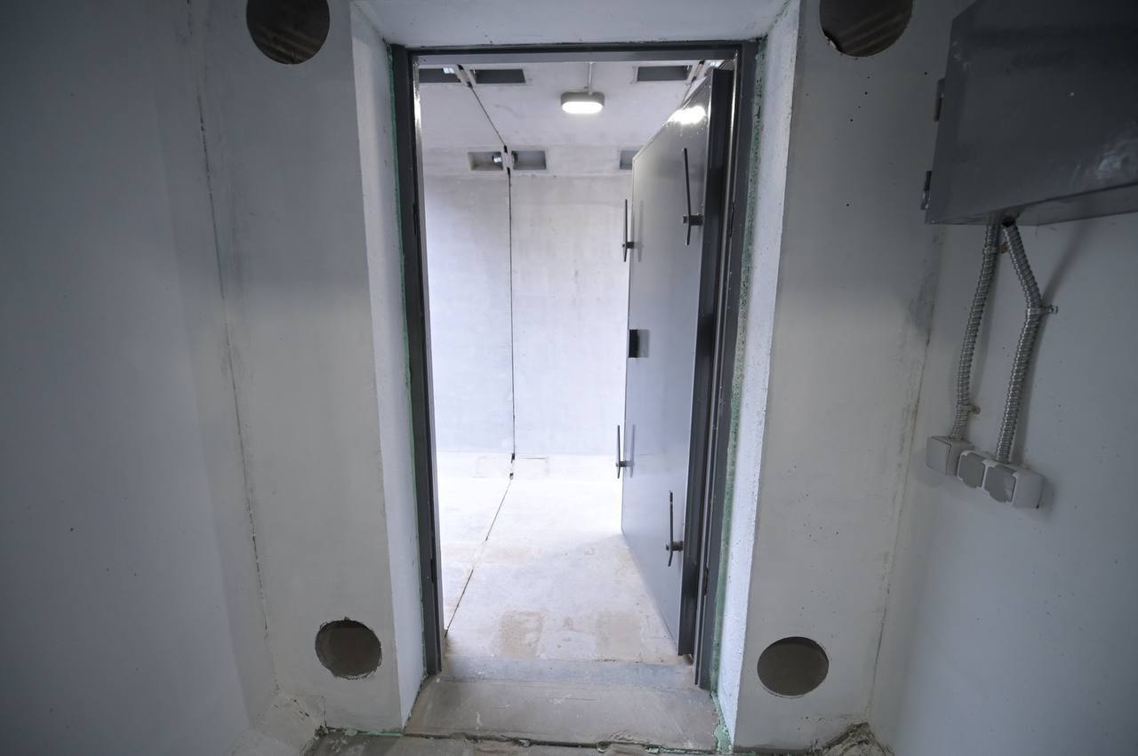 Перше мобільне укриття встановили у Києві - фото 3