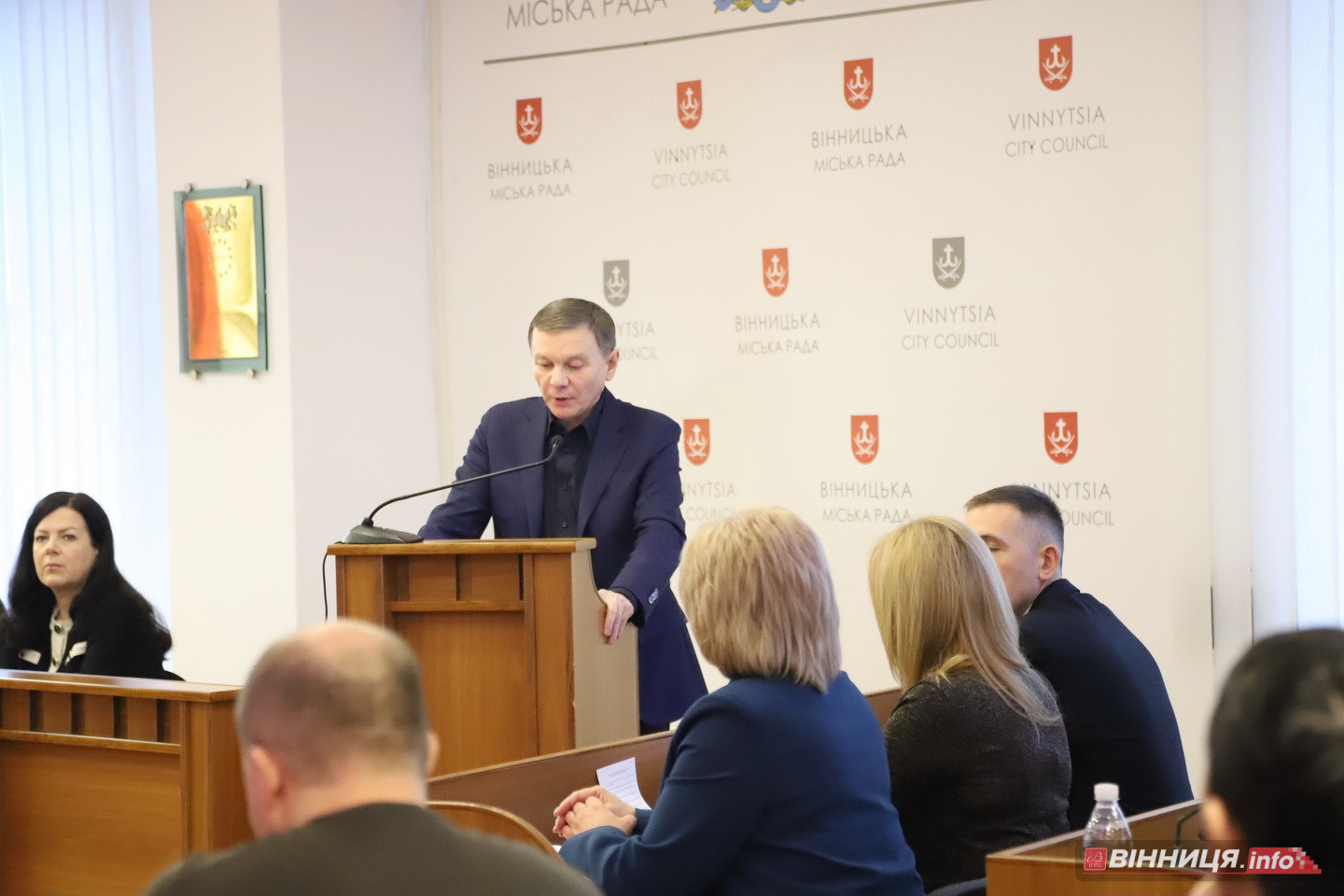 У Вінниці відбулося останнє у 2025 році засідання міськради: які рішення ухвалили депутати - фото 51