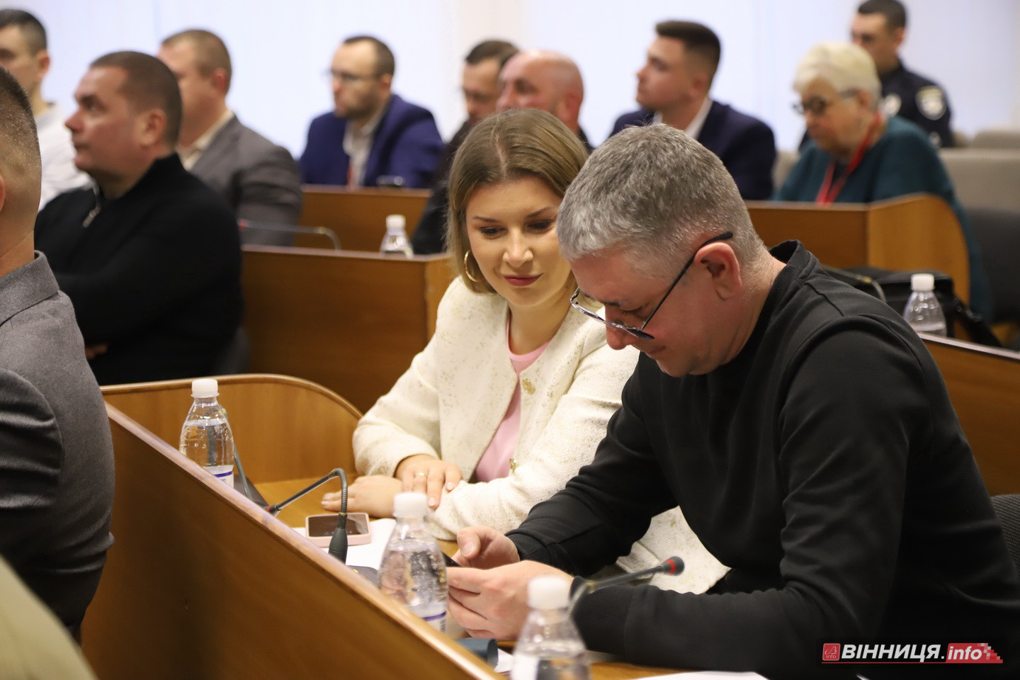 У Вінниці відбулося останнє у 2025 році засідання міськради: які рішення ухвалили депутати - фото 8