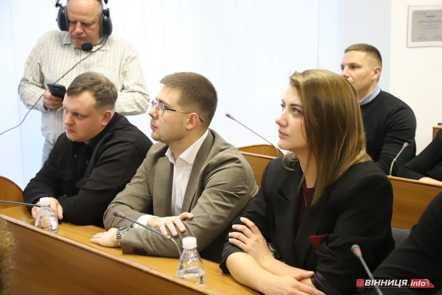У Вінниці відбулося останнє у 2025 році засідання міськради: які рішення ухвалили депутати - фото 21
