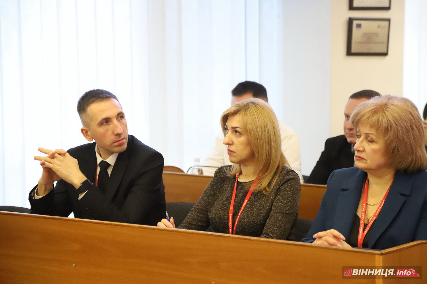 У Вінниці відбулося останнє у 2025 році засідання міськради: які рішення ухвалили депутати - фото 50