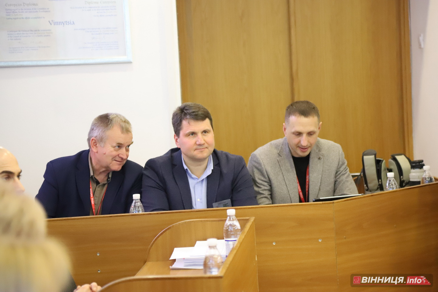 У Вінниці відбулося останнє у 2025 році засідання міськради: які рішення ухвалили депутати - фото 22