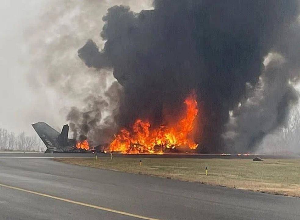 Масштабна авіакатастрофа у Північній Кароліні: серед загиблих – відомий автогонщик