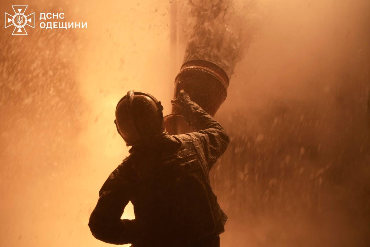 На Одещині знову атаковані енергетичні об’єкти, велика кількість осель – без світла - фото 3