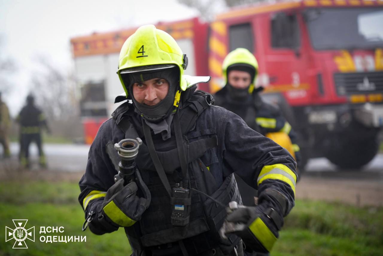 Армія РФ 5 разів обстріляла підприємство на Одещині - фото 5