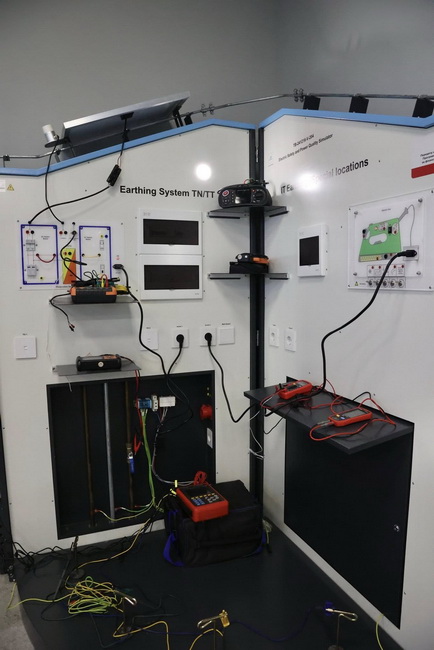 У Вінницькому коледжі створили сучасну майстерню для електромонтерів - фото 9