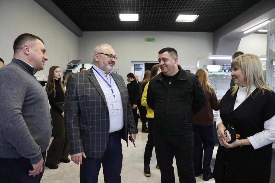 У Вінницькому коледжі створили сучасну майстерню для електромонтерів - фото 4