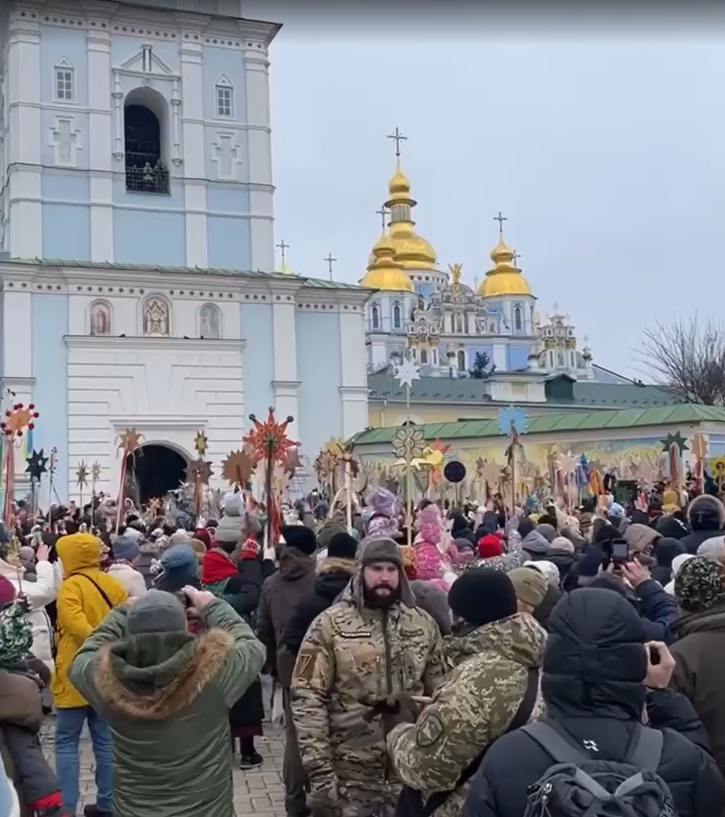 У Києва стартувала Різдвяна хода