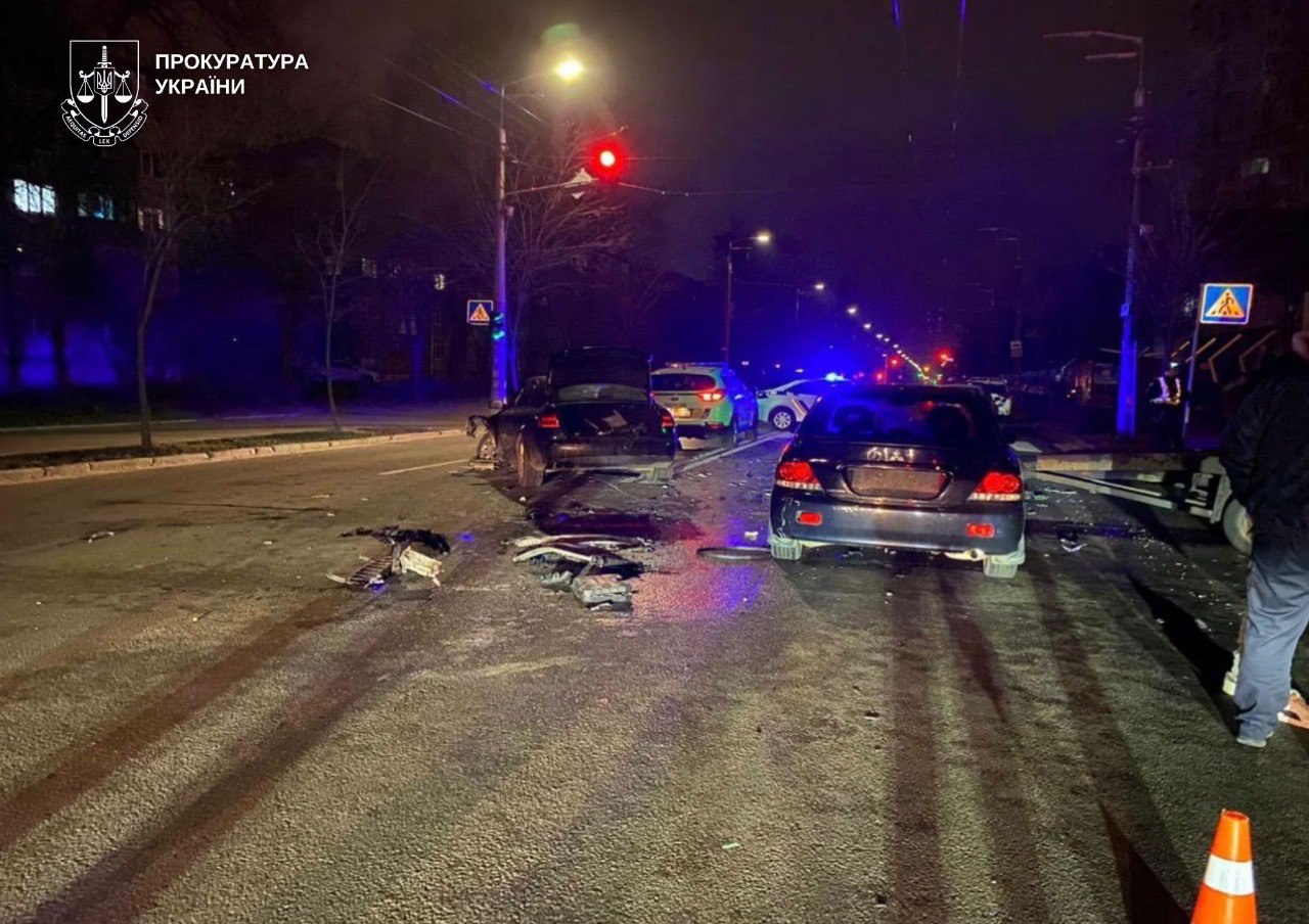 Позбавили волі таксиста та погрожували пістолетом поліцейському: у Києві затримали злочинців - фото 7