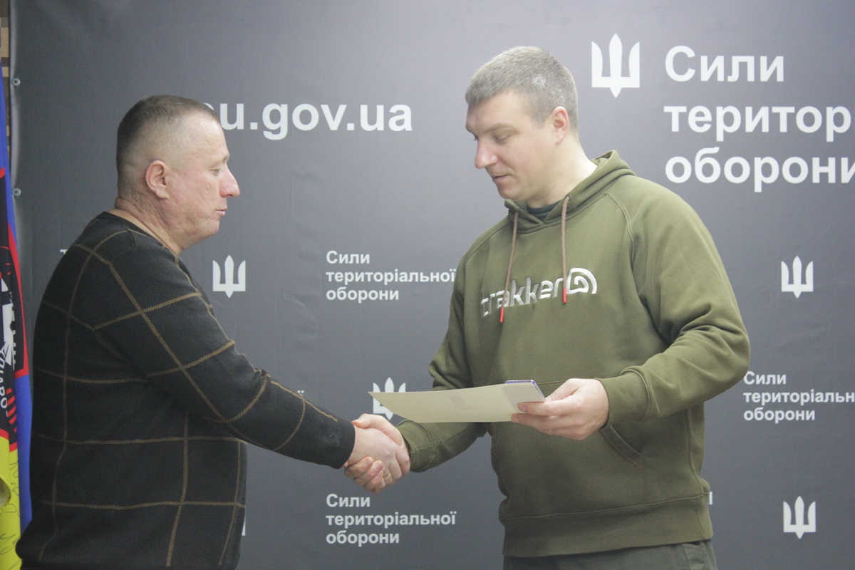 Командир вінницької 120-ї бригади вручив нагороди військовим - фото 5