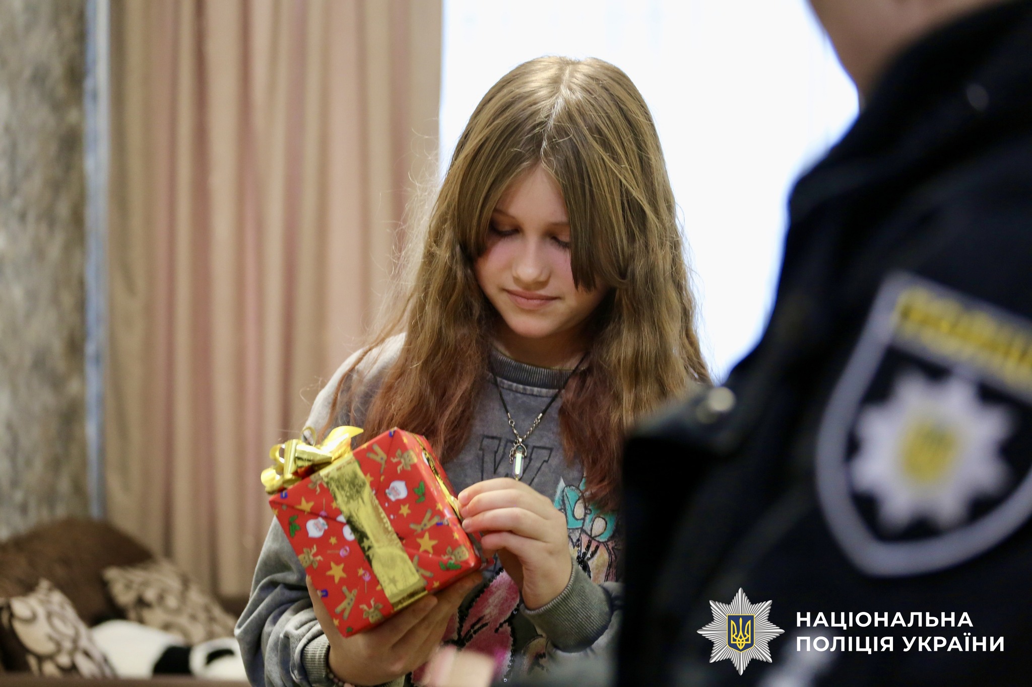 Поліцейські Києва привітали дітей загиблих і зниклих безвісти колег із новорічними святами - фото 3