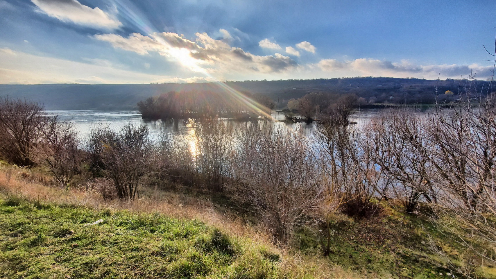 Дністер на кордоні Вінниччини: фото села по той бік берега - фото 9