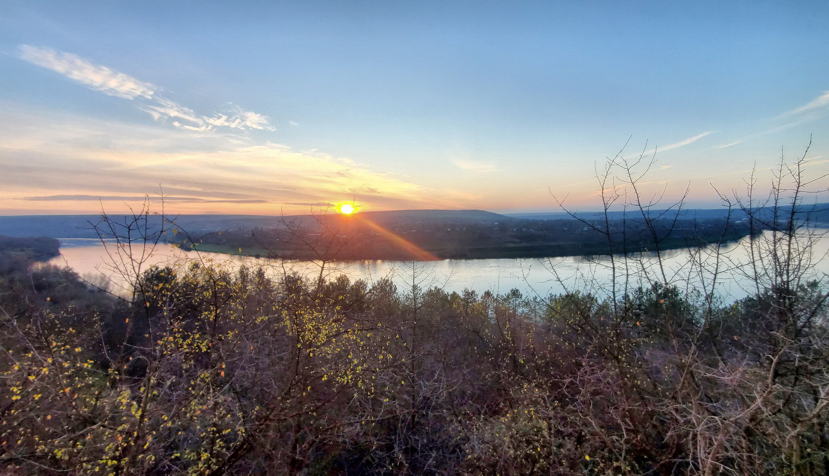 Дністер на кордоні Вінниччини: фото села по той бік берега - фото 11
