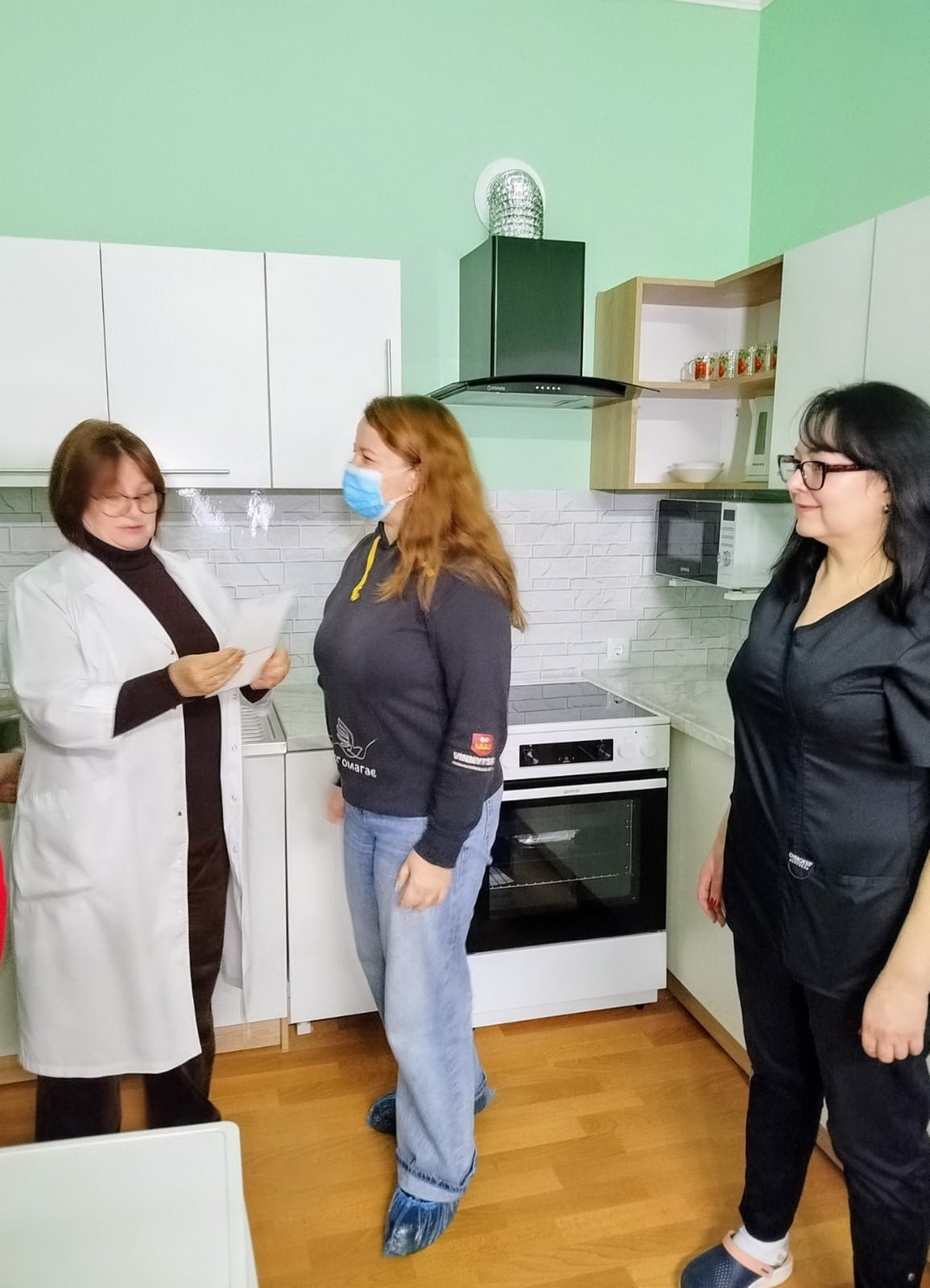 У Вінницькій дитячій обласній лікарні з’явився новий простір для відпочинку - фото 3