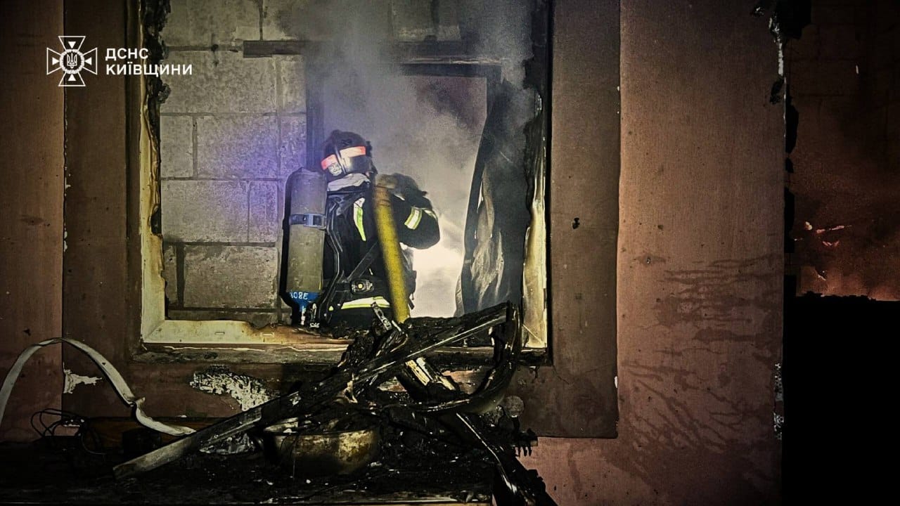 РФ завдала ударів по критичній інфраструктурі та будинках на Київщині - фото 2